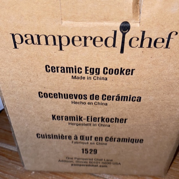 Pampered Chef Ceramic Egg Cooker - Picture 5 of 7
